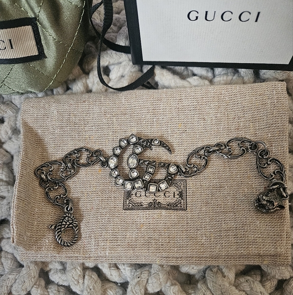 Gucci Marmont Silverl GG Crystal Embellished Bracelet With free $380 brooch - Picture 4 of 7